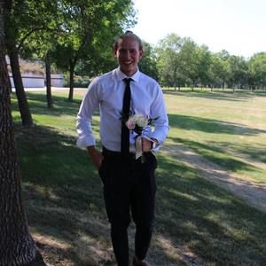 Meet your Posher, Connor